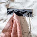 Fyrkrok Smedbo Självhäftande Kantig Svart Matt
